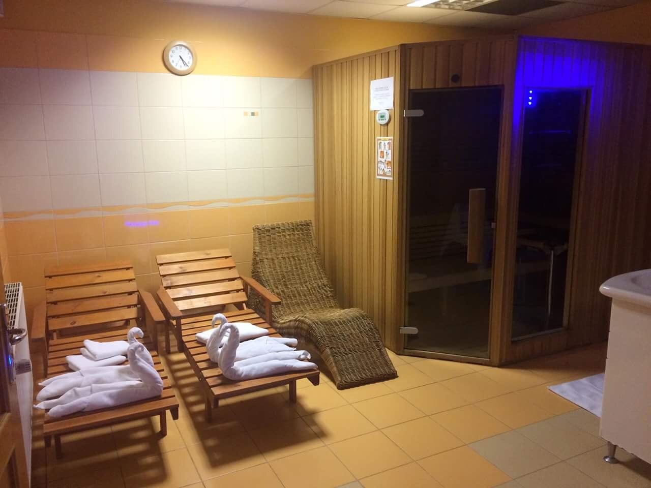 sauna-2 sauna-2